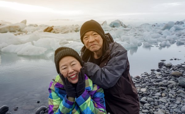 Chinese couple visiting Iceland